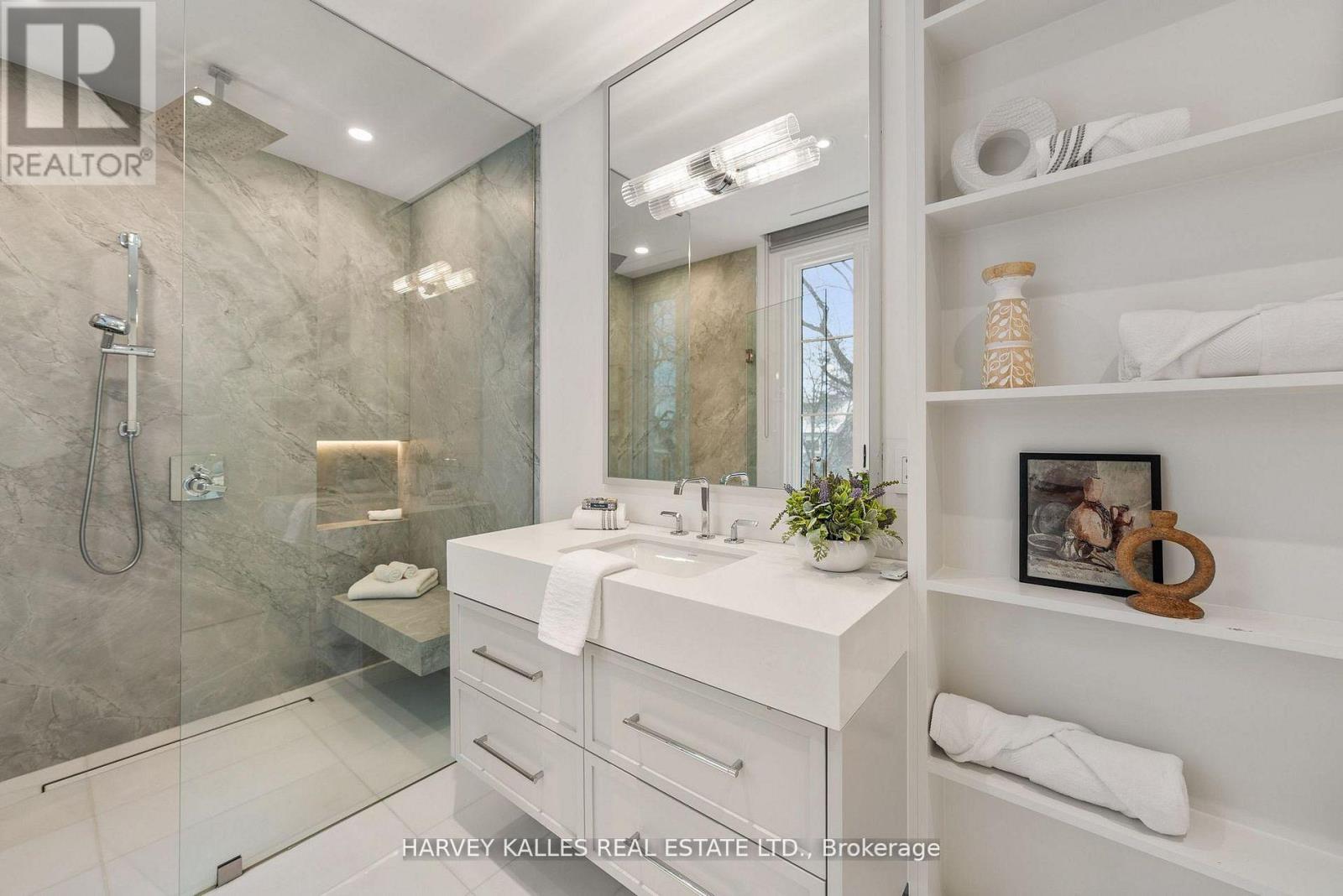 335 Lytton Boulevard, Toronto, Ontario  M5N 1R9 - Photo 23 - C13573442