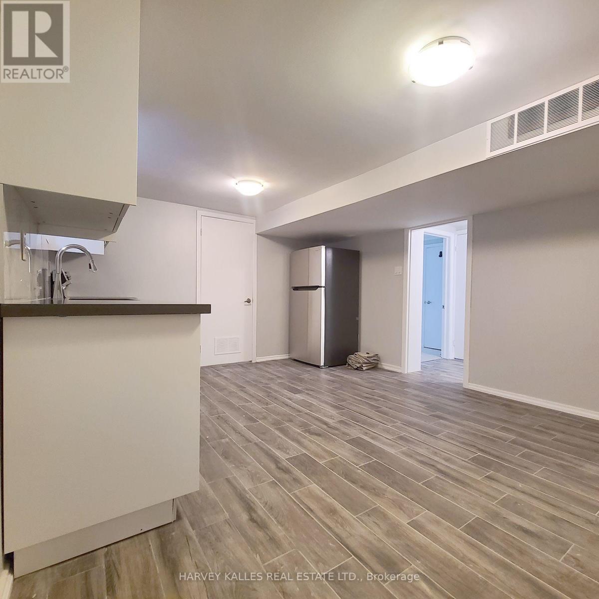 Lower - 114 Empress Avenue, Toronto, Ontario  M2N 3T6 - Photo 3 - C13575732