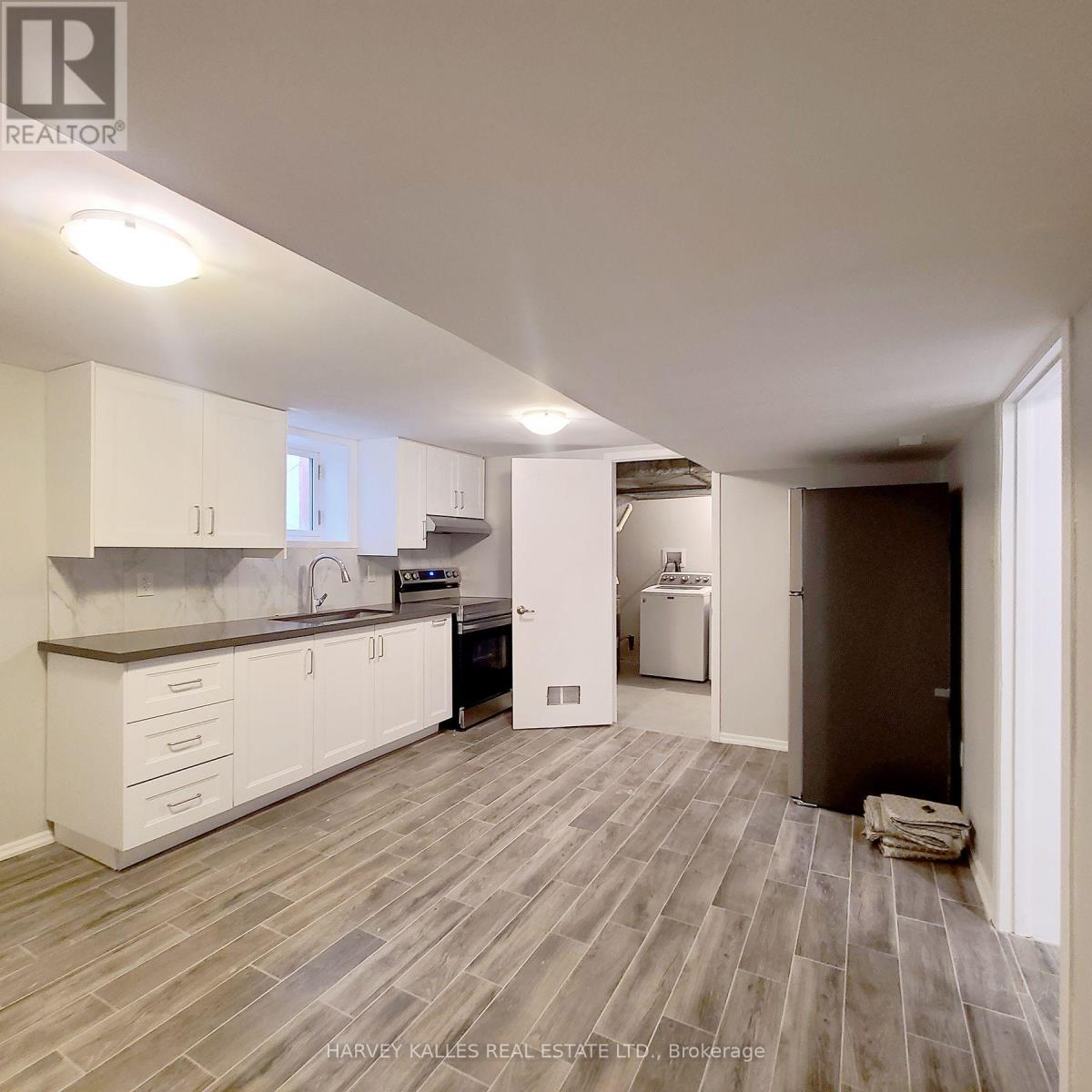 Lower - 114 Empress Avenue, Toronto, Ontario  M2N 3T6 - Photo 6 - C13575732