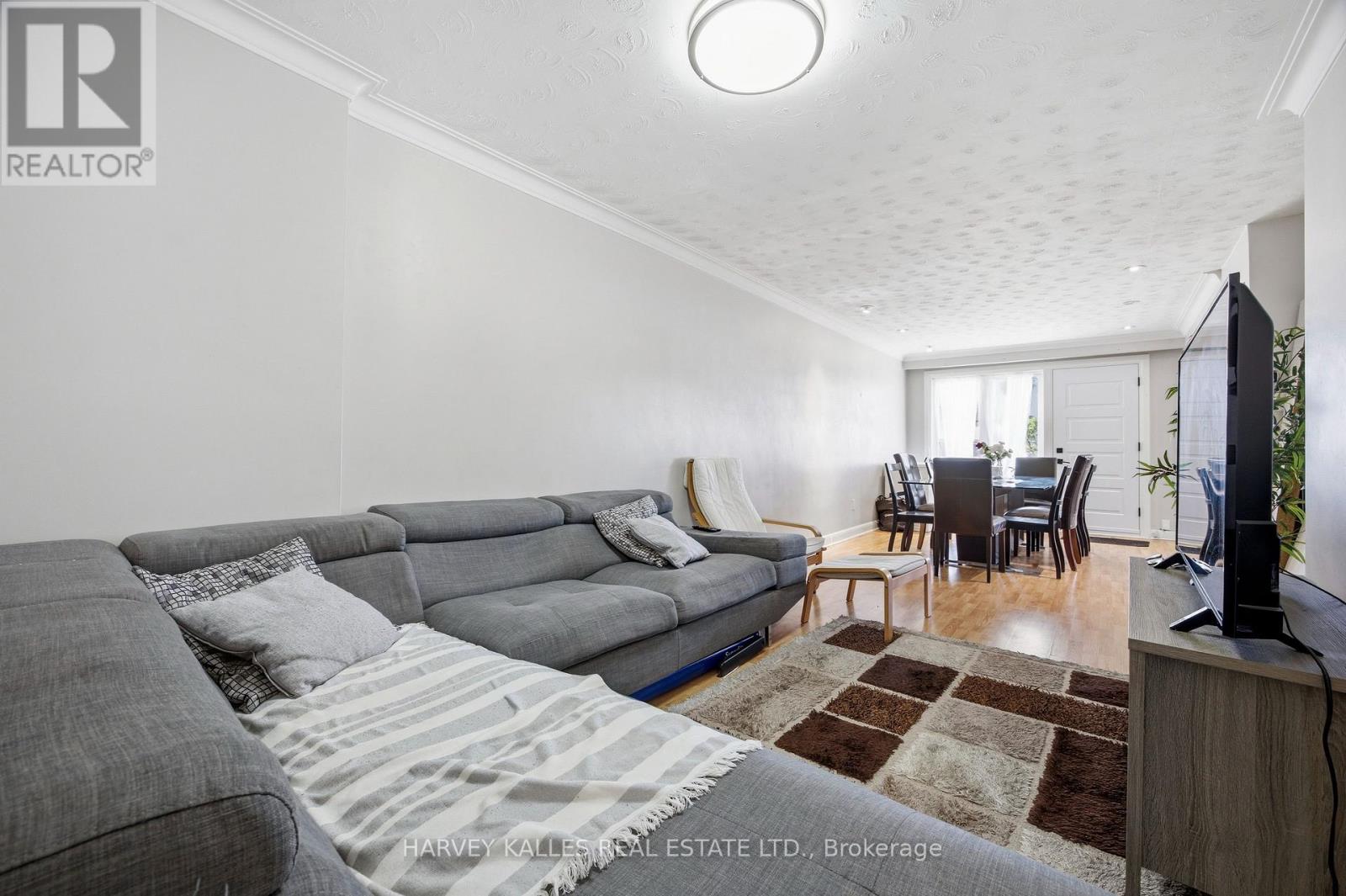 29 Giltspur Drive, Toronto, Ontario M3L 1M4 - Photo 11 - W13578886
