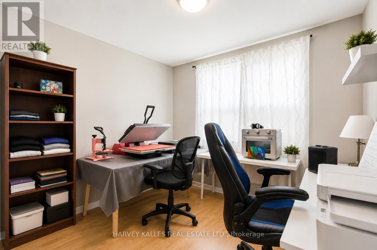 29 Giltspur Drive, Toronto, Ontario M3L 1M4 - Photo 16 - W13578886