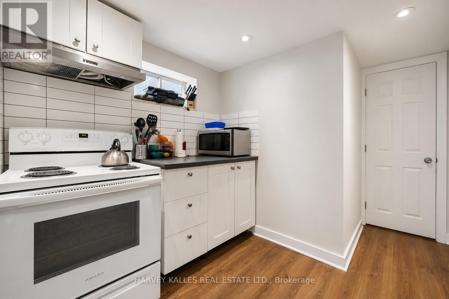 29 Giltspur Drive, Toronto, Ontario M3L 1M4 - Photo 27 - W13578886