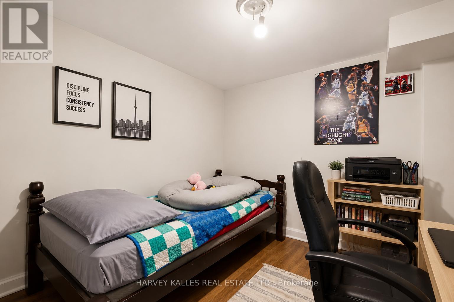29 Giltspur Drive, Toronto, Ontario M3L 1M4 - Photo 29 - W13578886