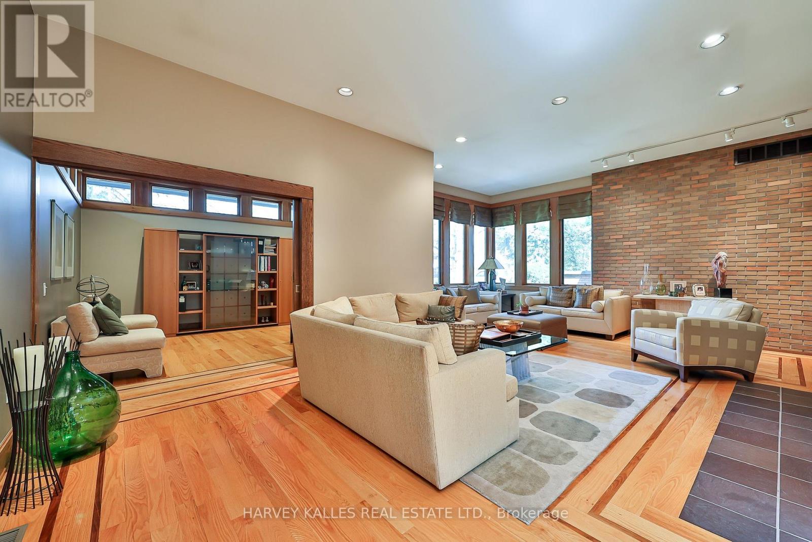223 Hillhurst Boulevard, Toronto, Ontario  M5N 1P3 - Photo 8 - C13582940