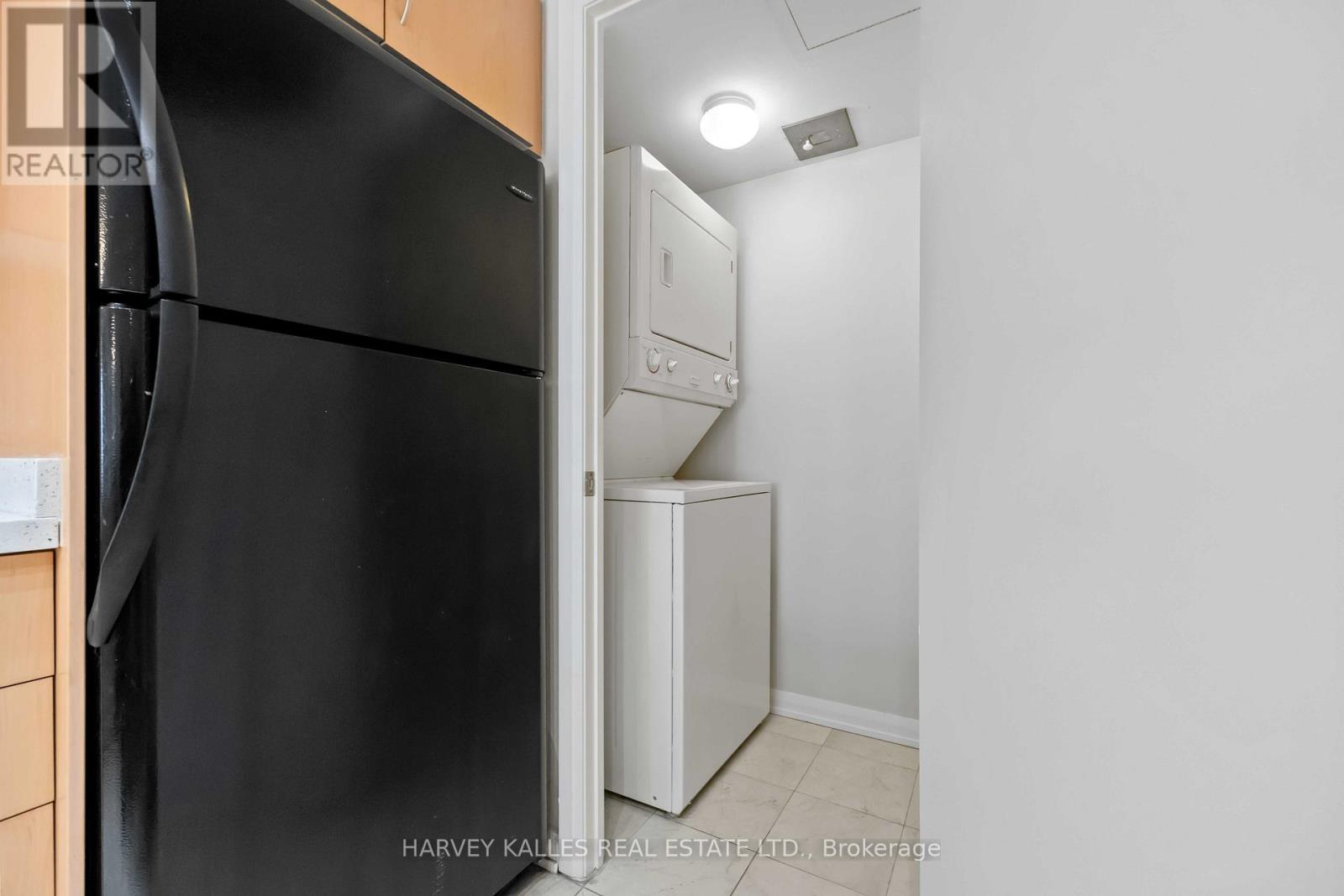 416 - 18 Beverley Street, Toronto, Ontario M5T 3L2 - Photo 21 - C13583080