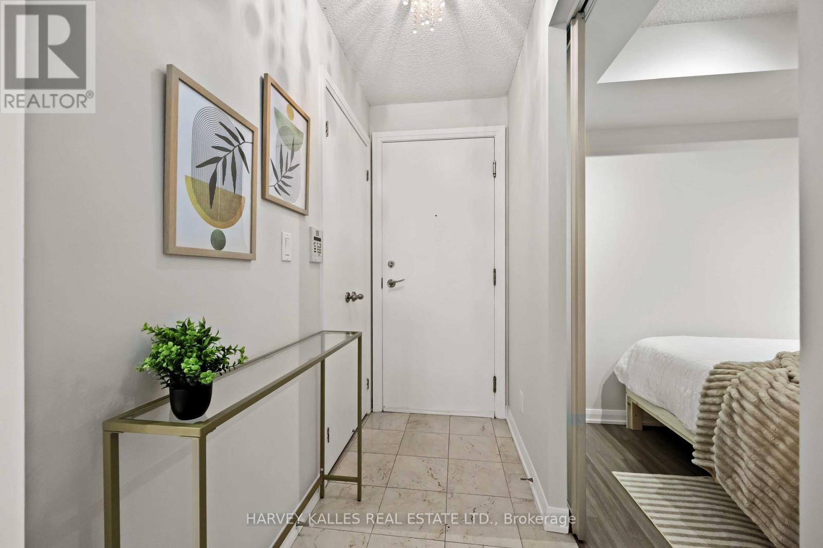 416 - 18 Beverley Street, Toronto, Ontario M5T 3L2 - Photo 6 - C13583080