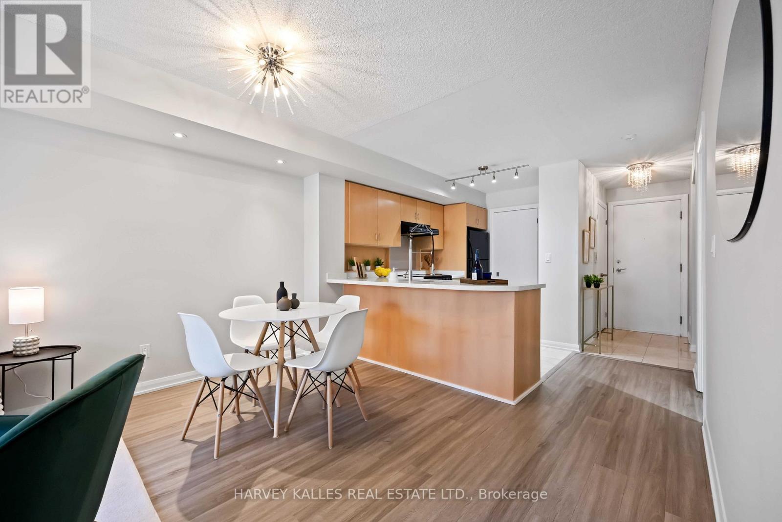 416 - 18 Beverley Street, Toronto, Ontario M5T 3L2 - Photo 8 - C13583080