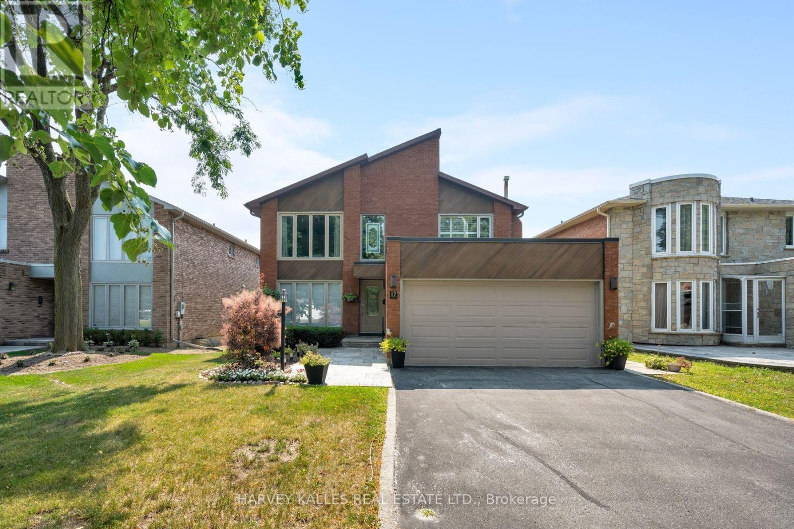 17 PETERBOROUGH AVENUE, Markham, Ontario