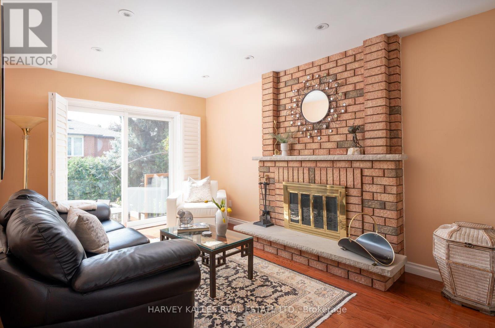 17 Peterborough Avenue, Markham, Ontario L3T 7B7 - Photo 17 - N13583262