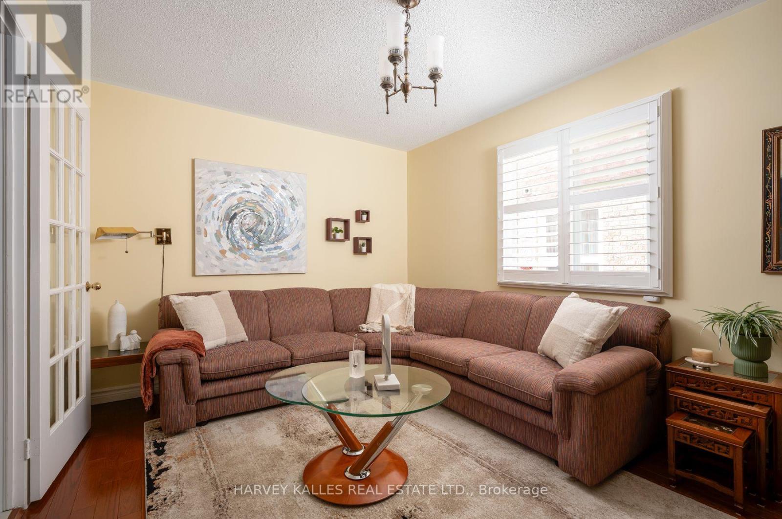 17 Peterborough Avenue, Markham, Ontario L3T 7B7 - Photo 22 - N13583262