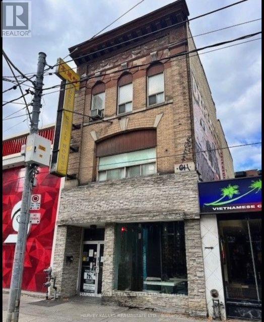 3RD FLOOR - 214 QUEEN STREET W, Toronto, Ontario