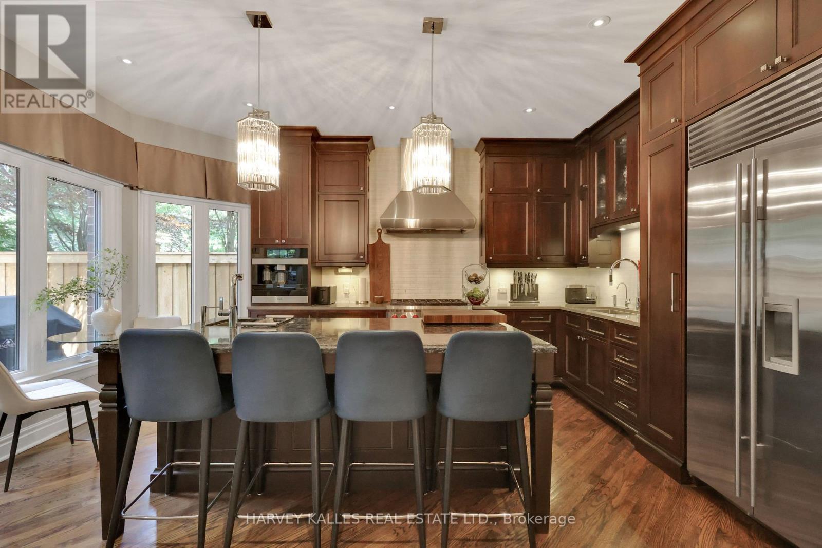 254 Yonge Boulevard, Toronto, Ontario M5M 3J3 - Photo 14 - C13584852