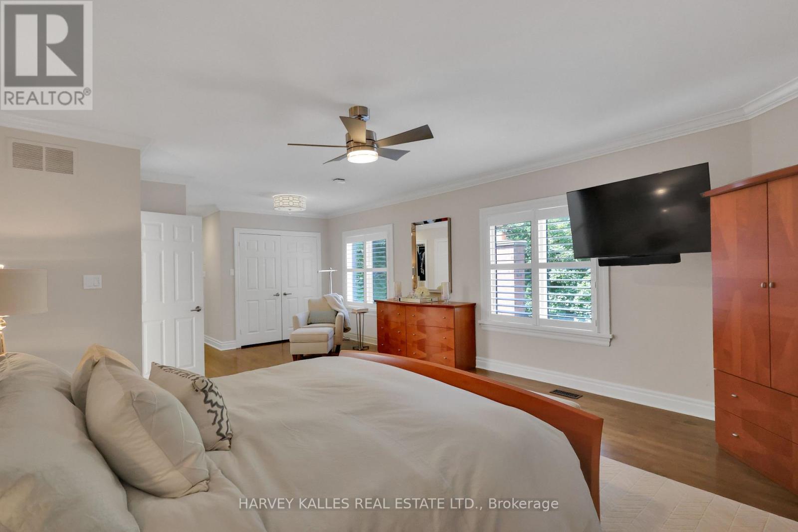 254 Yonge Boulevard, Toronto, Ontario M5M 3J3 - Photo 23 - C13584852