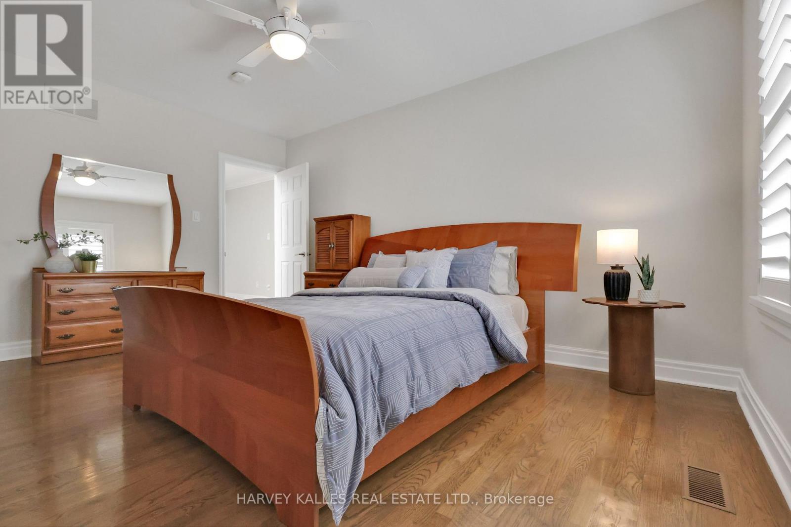 254 Yonge Boulevard, Toronto, Ontario M5M 3J3 - Photo 27 - C13584852