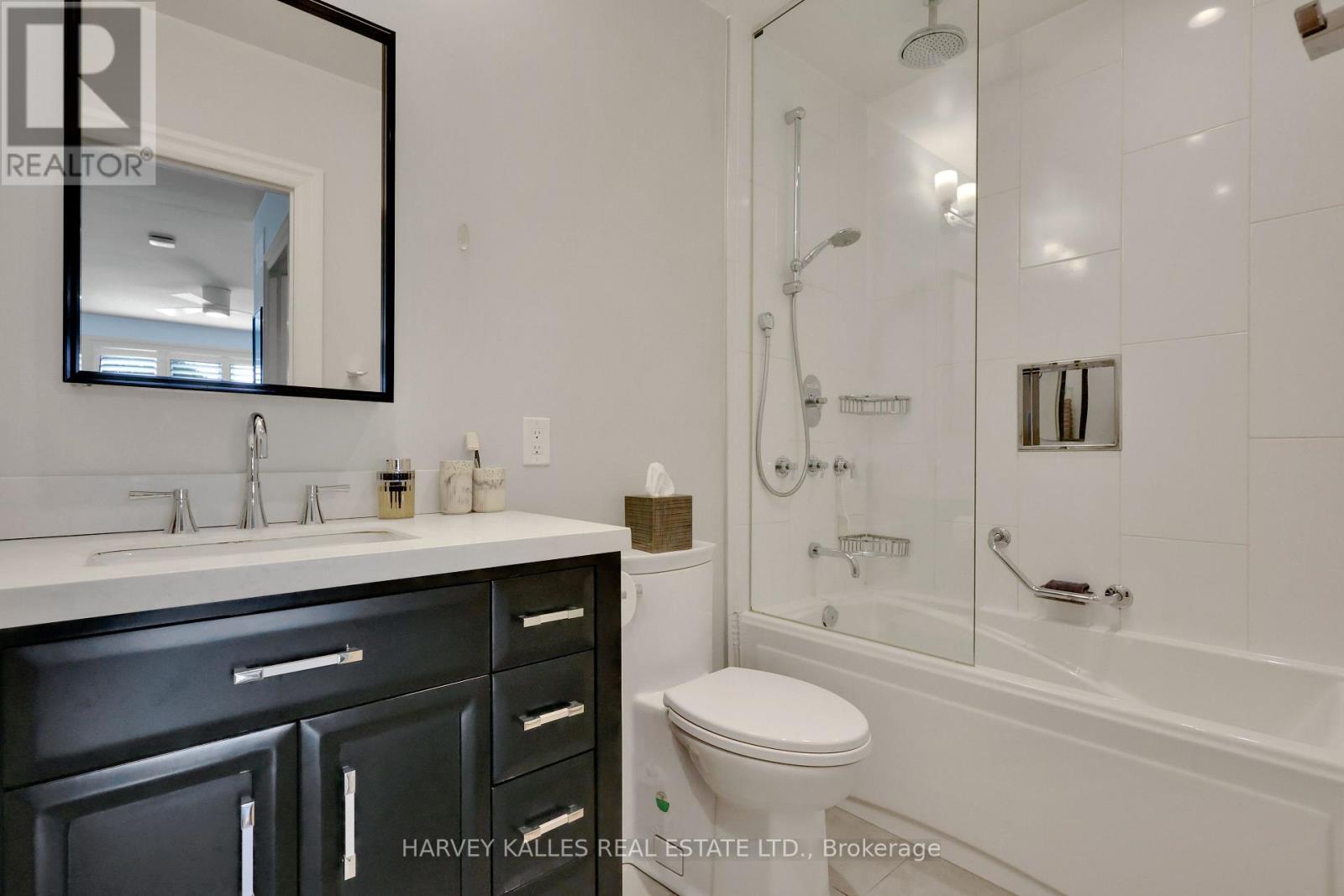 254 Yonge Boulevard, Toronto, Ontario M5M 3J3 - Photo 30 - C13584852
