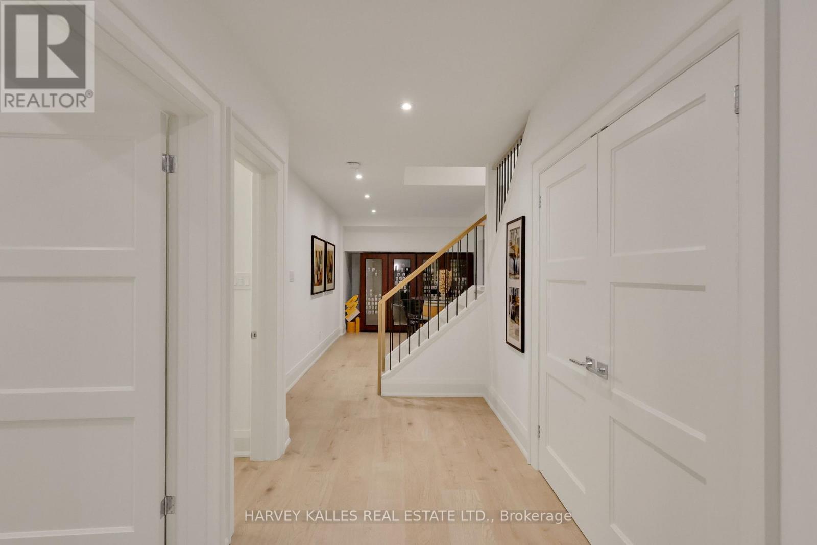 254 Yonge Boulevard, Toronto, Ontario M5M 3J3 - Photo 44 - C13584852