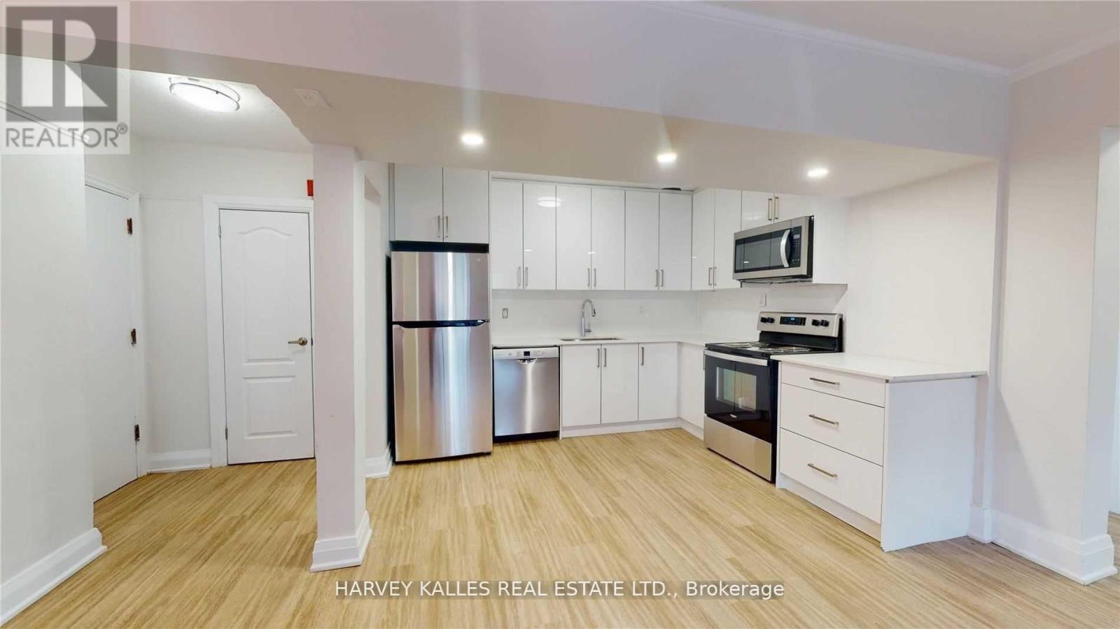 2 - 316 Lonsdale Road, Toronto, Ontario M4V 1X4 - Photo 9 - C13585828