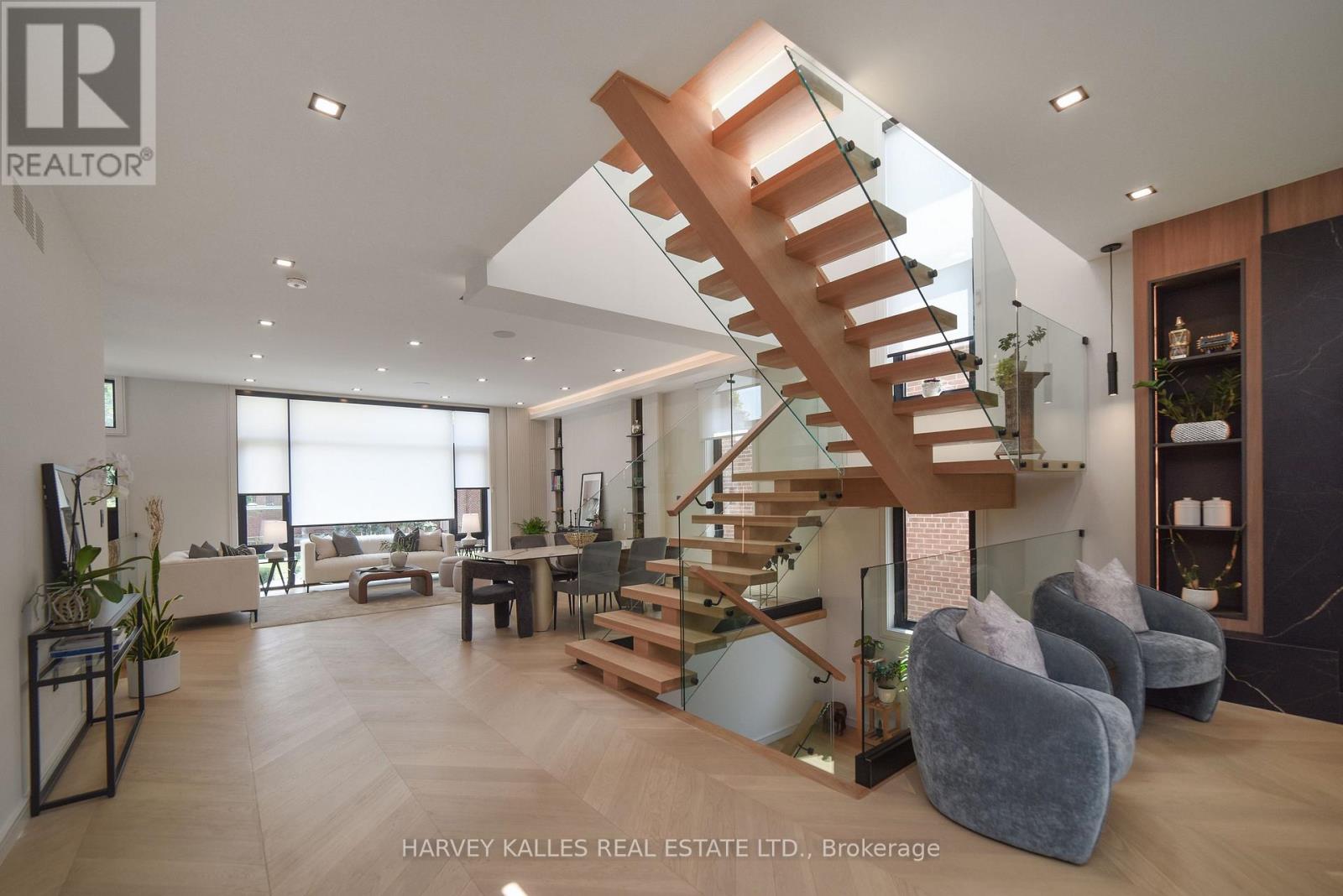 110 Mona Drive, Toronto, Ontario M5N 2R4 - Photo 14 - C13585888