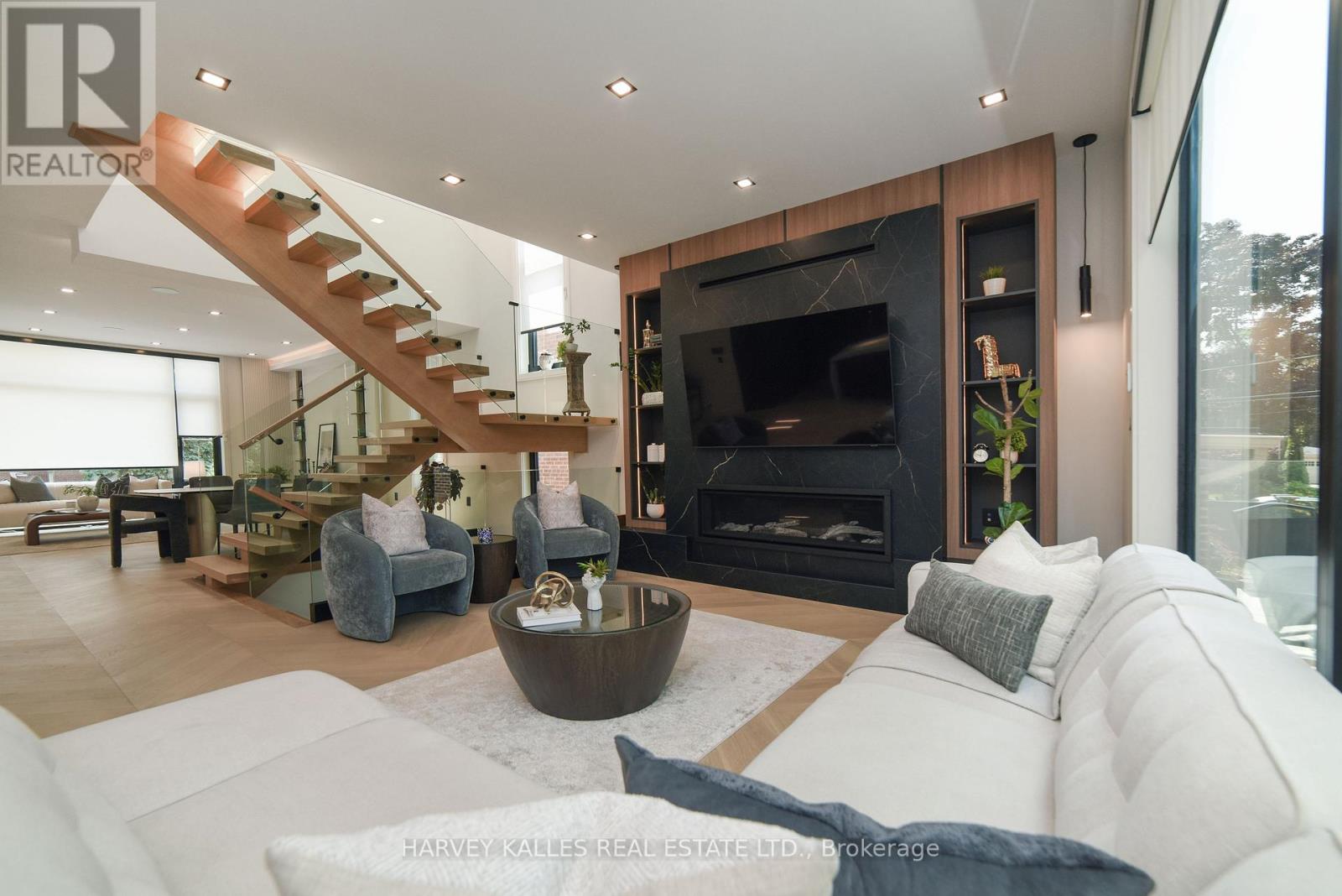 110 Mona Drive, Toronto, Ontario M5N 2R4 - Photo 15 - C13585888