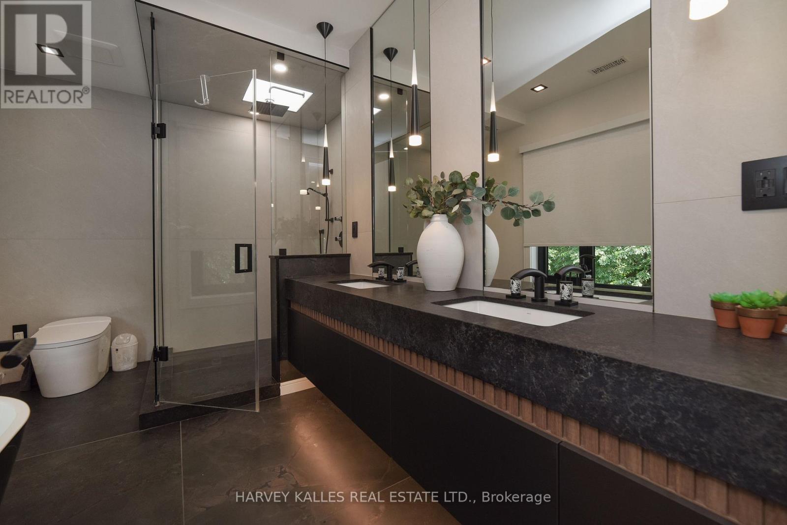 110 Mona Drive, Toronto, Ontario M5N 2R4 - Photo 33 - C13585888
