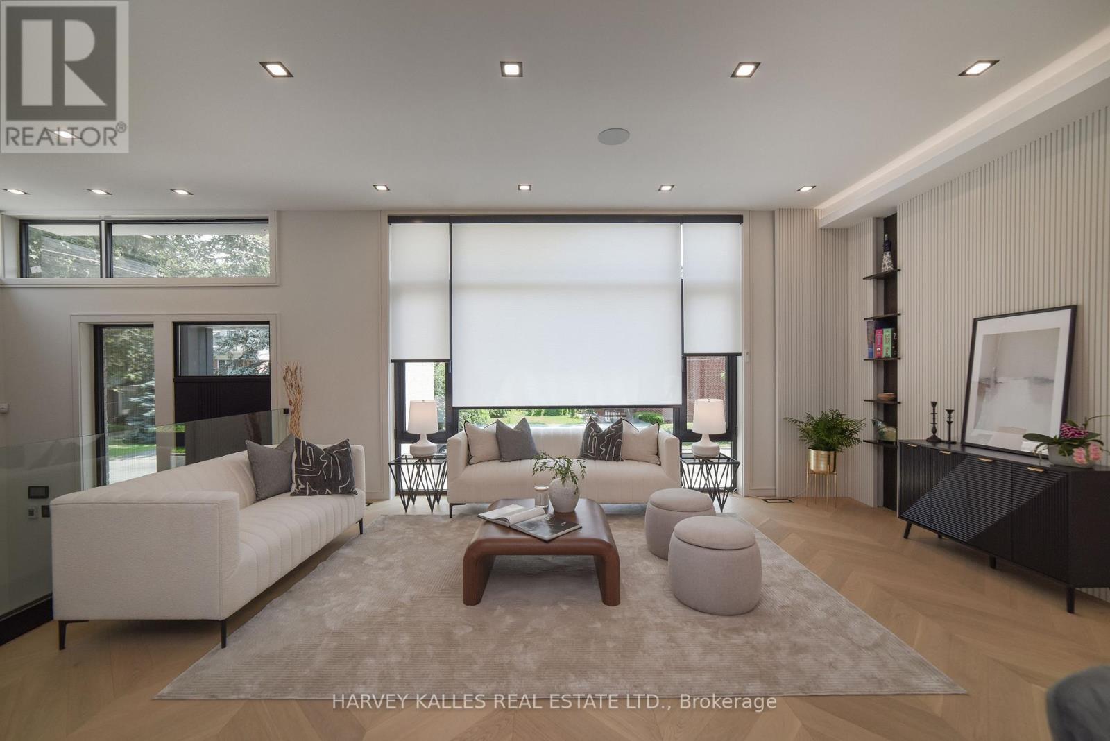110 Mona Drive, Toronto, Ontario M5N 2R4 - Photo 8 - C13585888