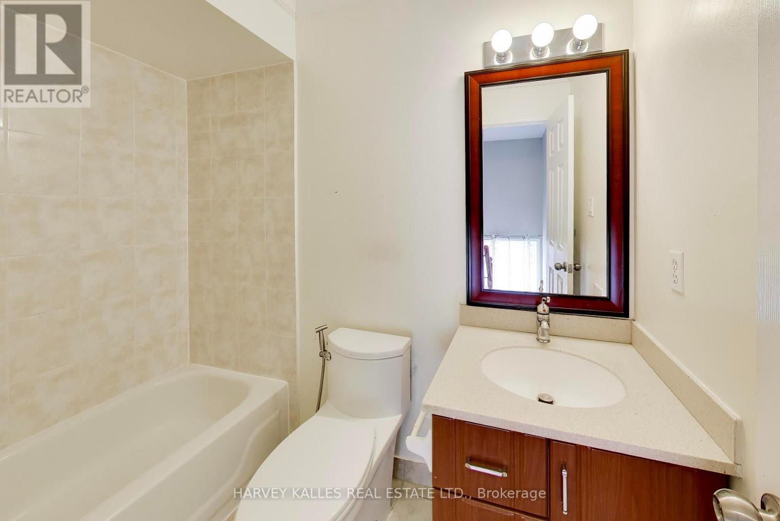 74 - 95 Weldrick Road, Richmond Hill, Ontario L4C 0H6 - Photo 22 - N13586148