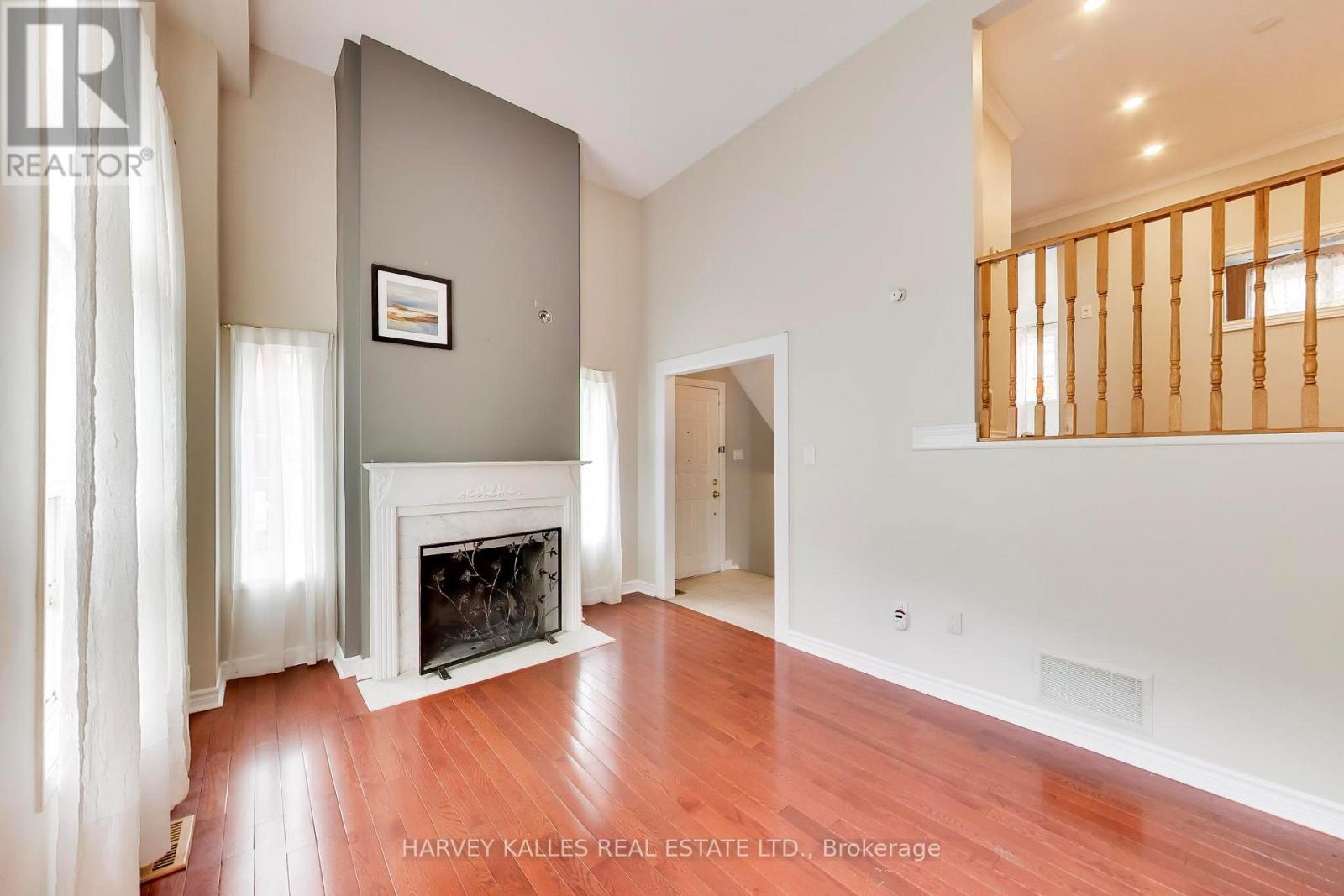 74 - 95 Weldrick Road, Richmond Hill, Ontario L4C 0H6 - Photo 6 - N13586148