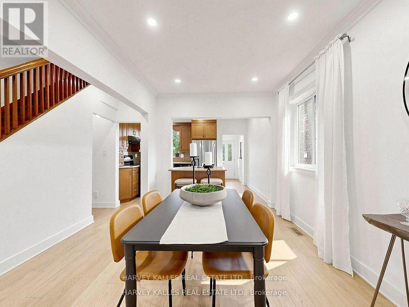 108 Caledonia Road, Toronto, Ontario M6E 4S7 - Photo 11 - W13586178