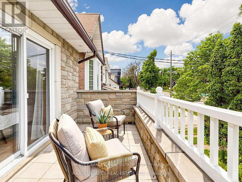 108 Caledonia Road, Toronto, Ontario M6E 4S7 - Photo 29 - W13586178