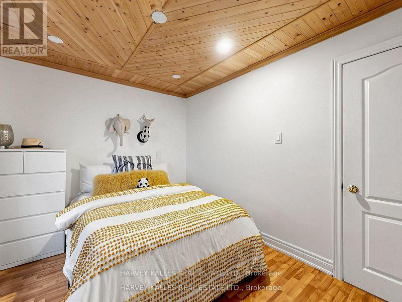 108 Caledonia Road, Toronto, Ontario M6E 4S7 - Photo 31 - W13586178