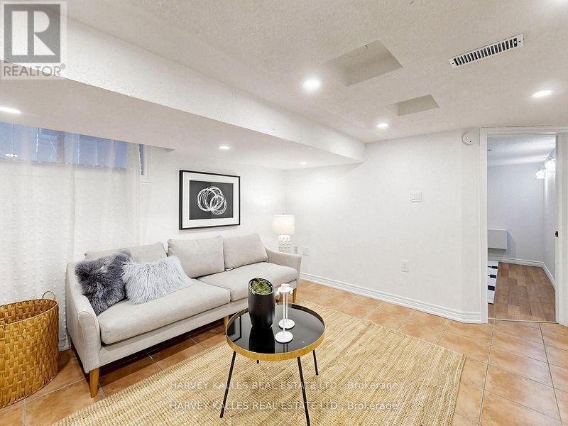 108 Caledonia Road, Toronto, Ontario M6E 4S7 - Photo 38 - W13586178