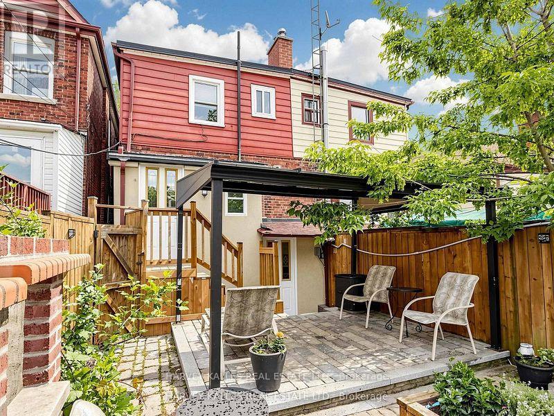 108 Caledonia Road, Toronto, Ontario M6E 4S7 - Photo 46 - W13586178