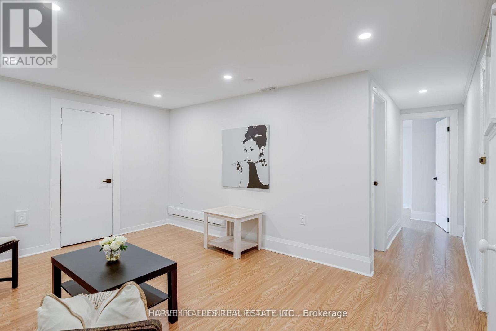 208 Betty Ann Drive, Toronto, Ontario M2R 1A7 - Photo 23 - C13586946