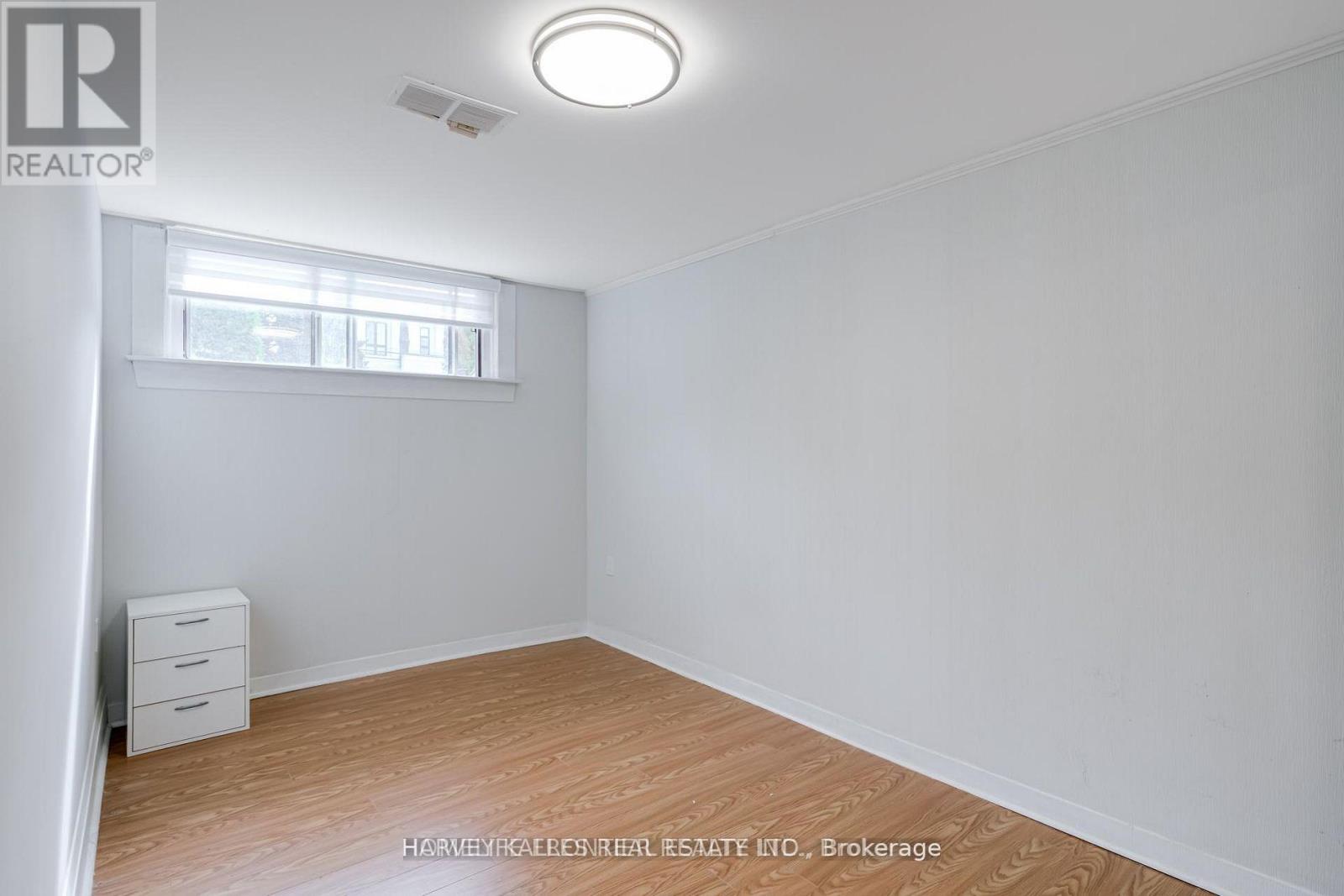 208 Betty Ann Drive, Toronto, Ontario M2R 1A7 - Photo 28 - C13586946