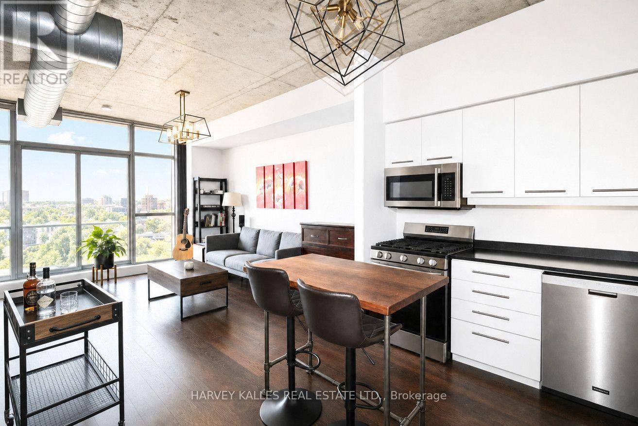 403 - 1375 Dupont Street, Toronto, Ontario  M6H 4J8 - Photo 2 - W13590530
