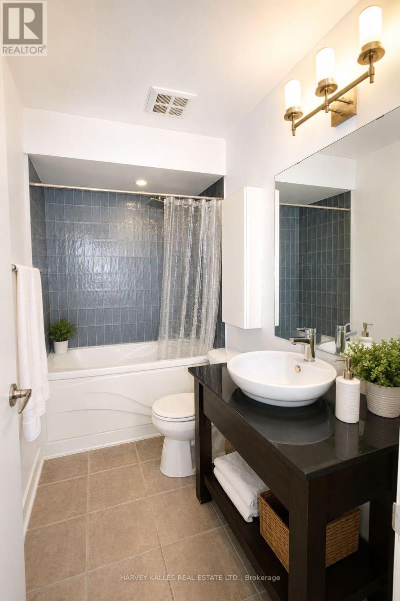 403 - 1375 Dupont Street, Toronto, Ontario  M6H 4J8 - Photo 9 - W13590530
