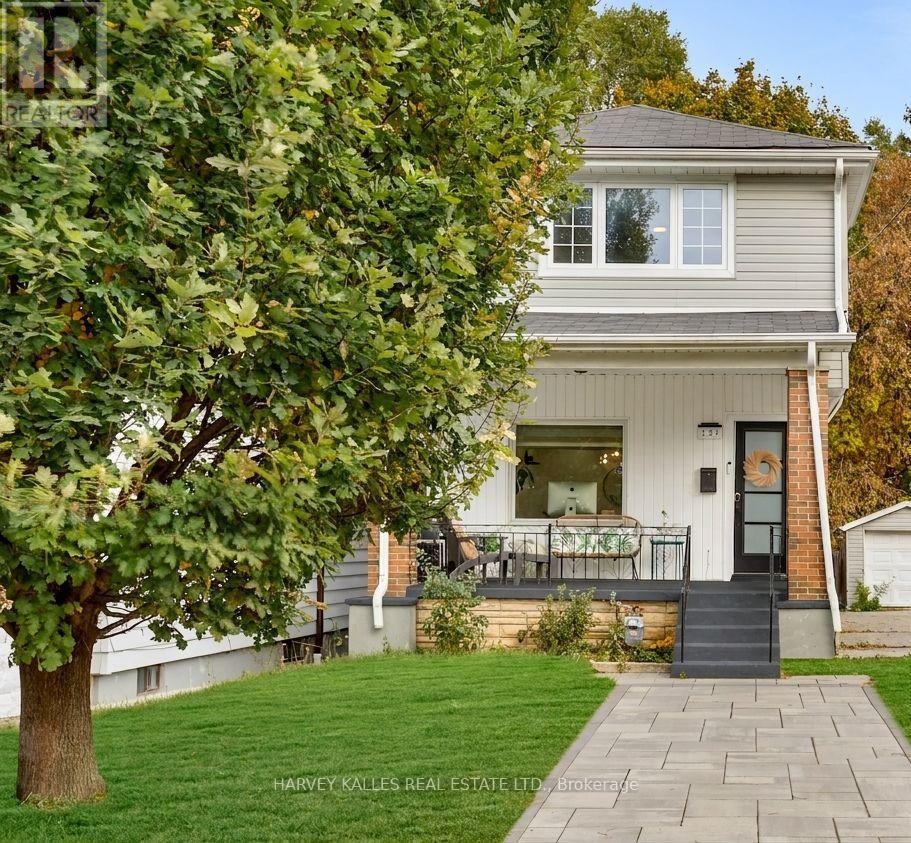 139 King Edward Avenue, Toronto, Ontario M4C 5J7 - Photo 2 - E13593858