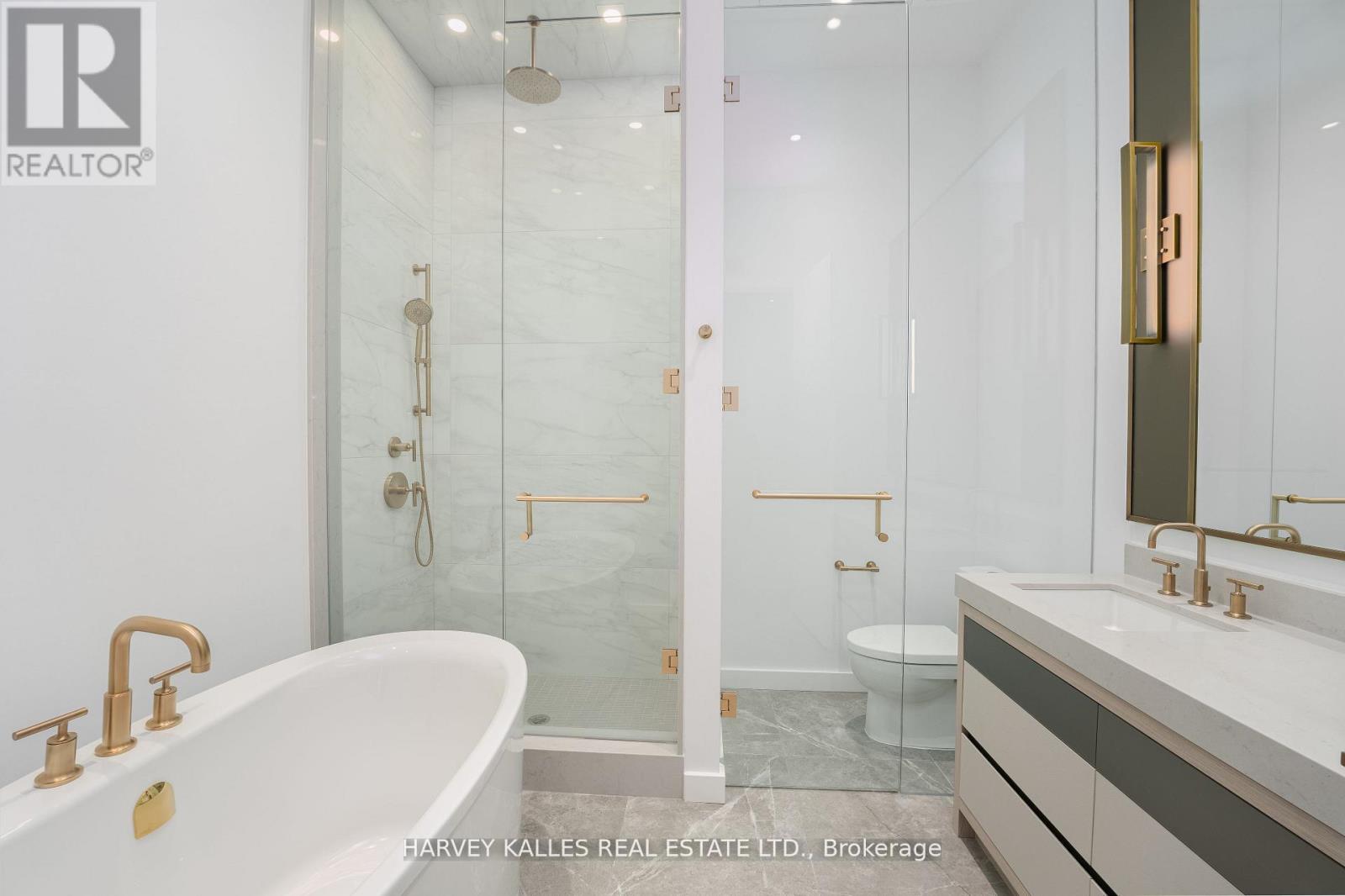 2002 - 215 Lonsdale Road, Toronto, Ontario M4V 1W7 - Photo 15 - C13594476