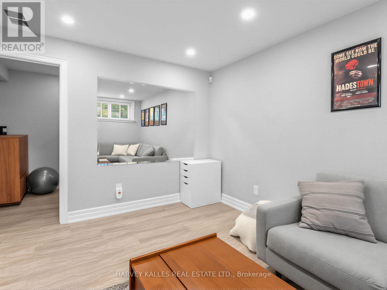 237 Searle Avenue, Toronto, Ontario  M3H 4B8 - Photo 40 - C13594752