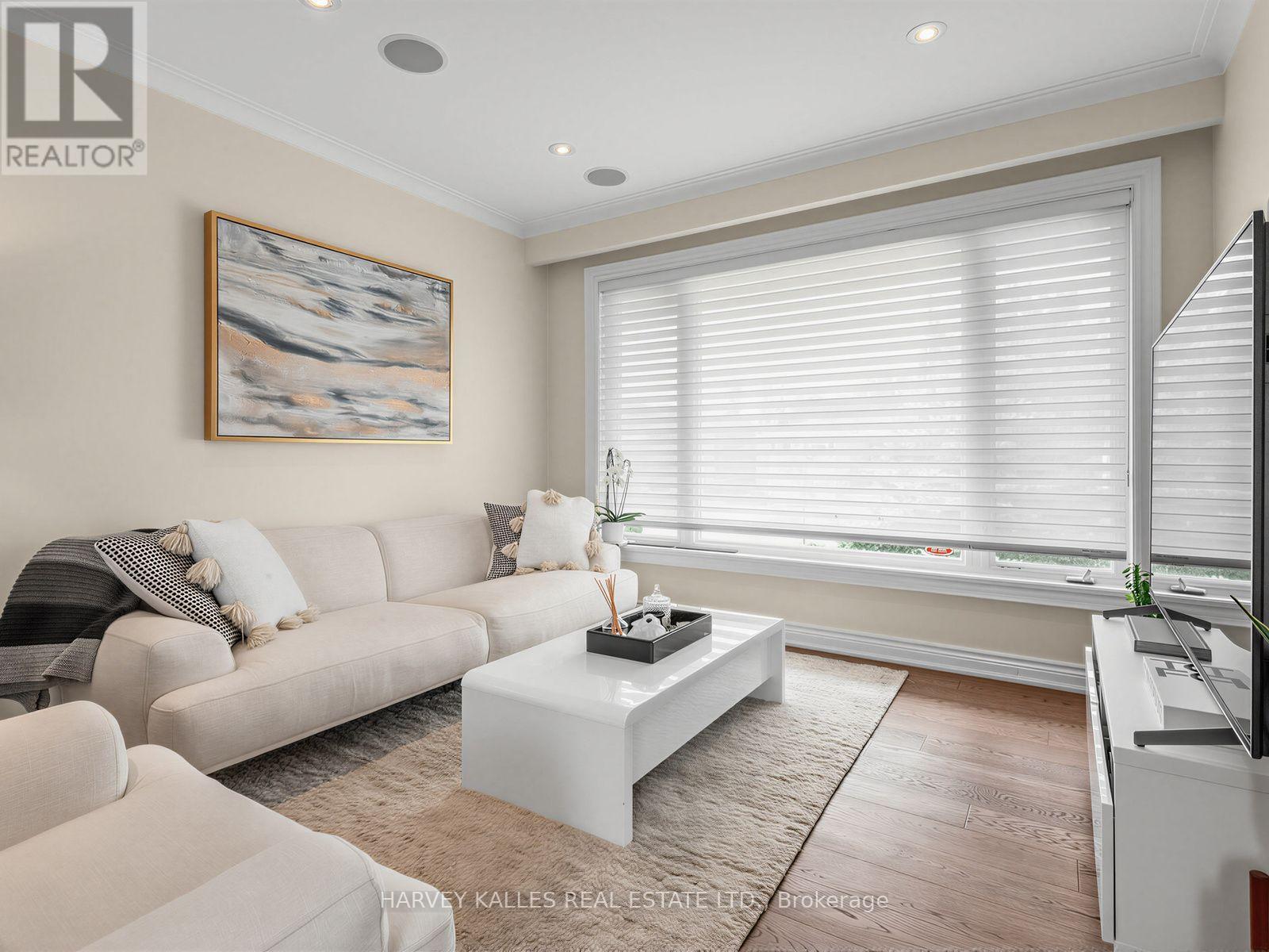 237 Searle Avenue, Toronto, Ontario  M3H 4B8 - Photo 8 - C13594752