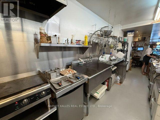 173 Danforth Avenue, Toronto, Ontario M4K 1N2 - Photo 11 - E13596554