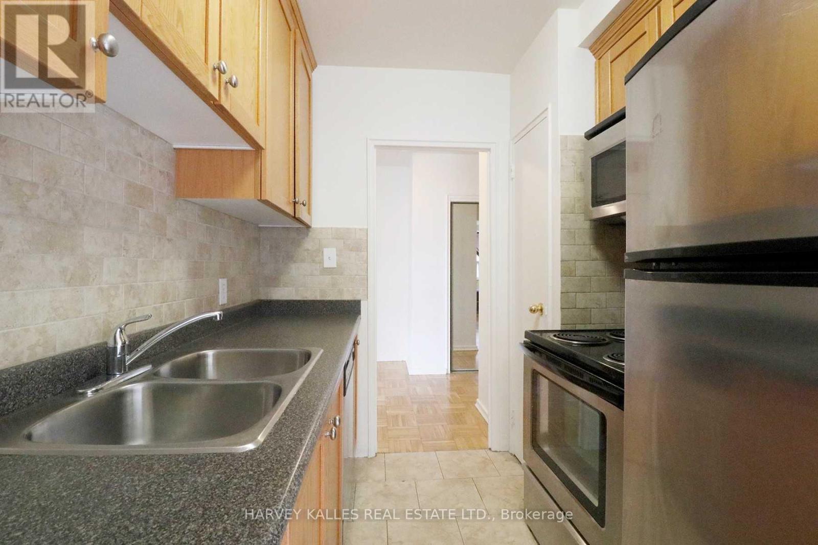 303 - 1751 Victoria Park Avenue, Toronto, Ontario  M1R 1S1 - Photo 10 - E13597606