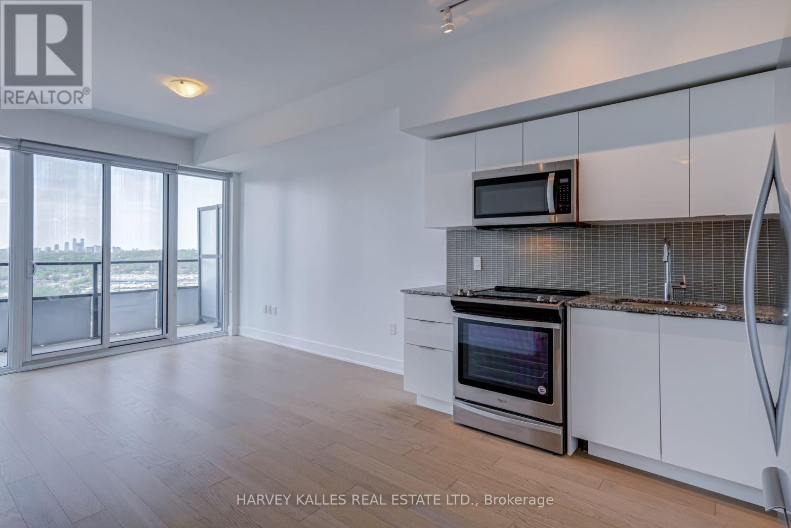 1822 - 30 Shore Breeze Drive, Toronto, Ontario M8V 0J1 - Photo 11 - W13598124