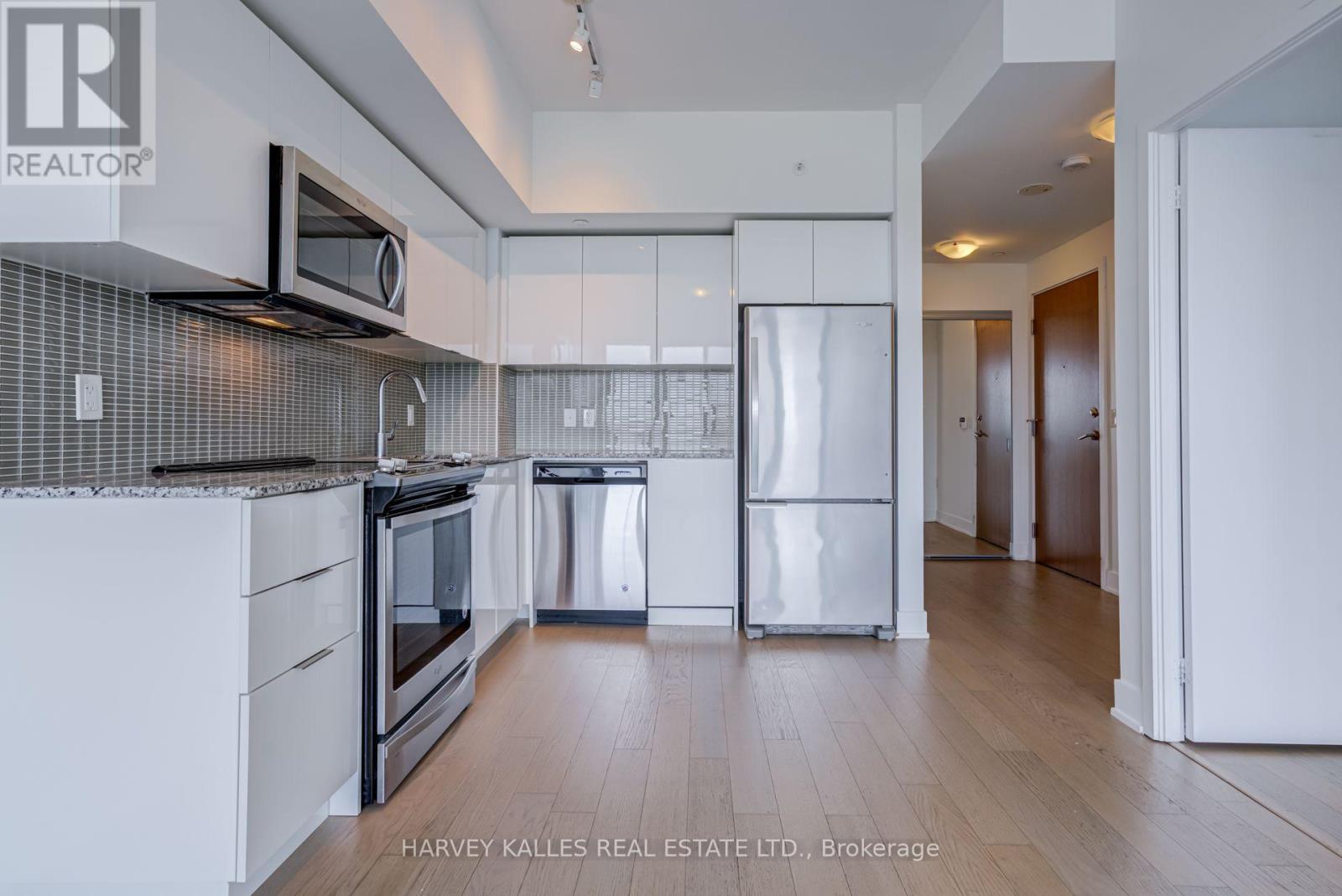 1822 - 30 Shore Breeze Drive, Toronto, Ontario M8V 0J1 - Photo 13 - W13598124