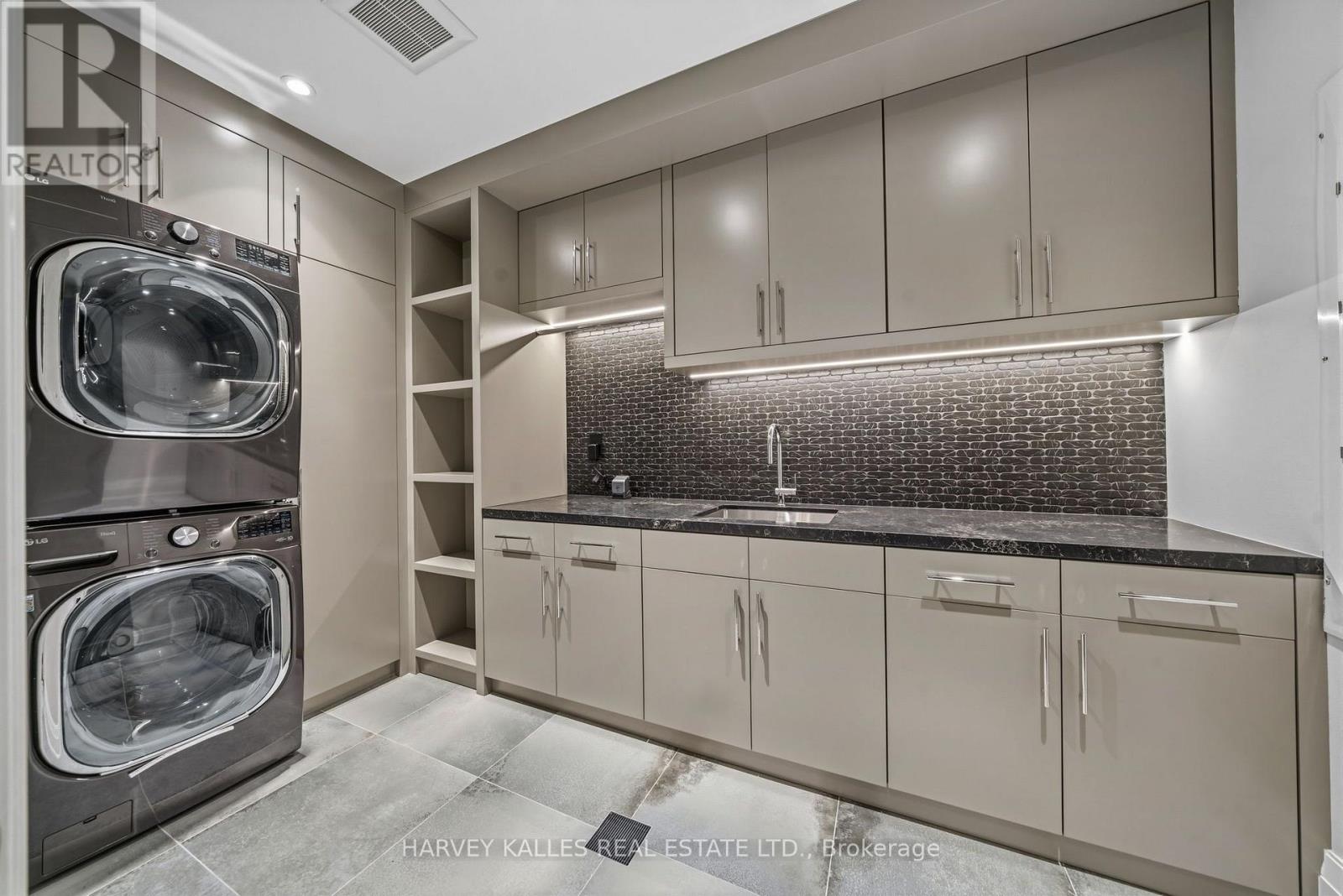 201 Rosemary Road, Toronto, Ontario M5P 3E2 - Photo 44 - C13599294