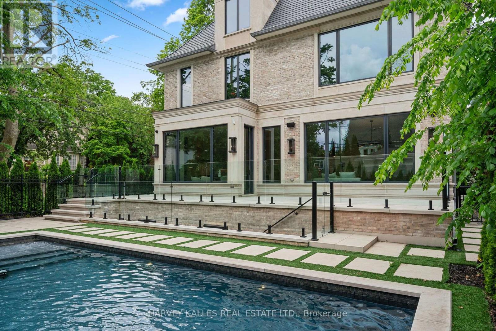 201 Rosemary Road, Toronto, Ontario M5P 3E2 - Photo 48 - C13599294