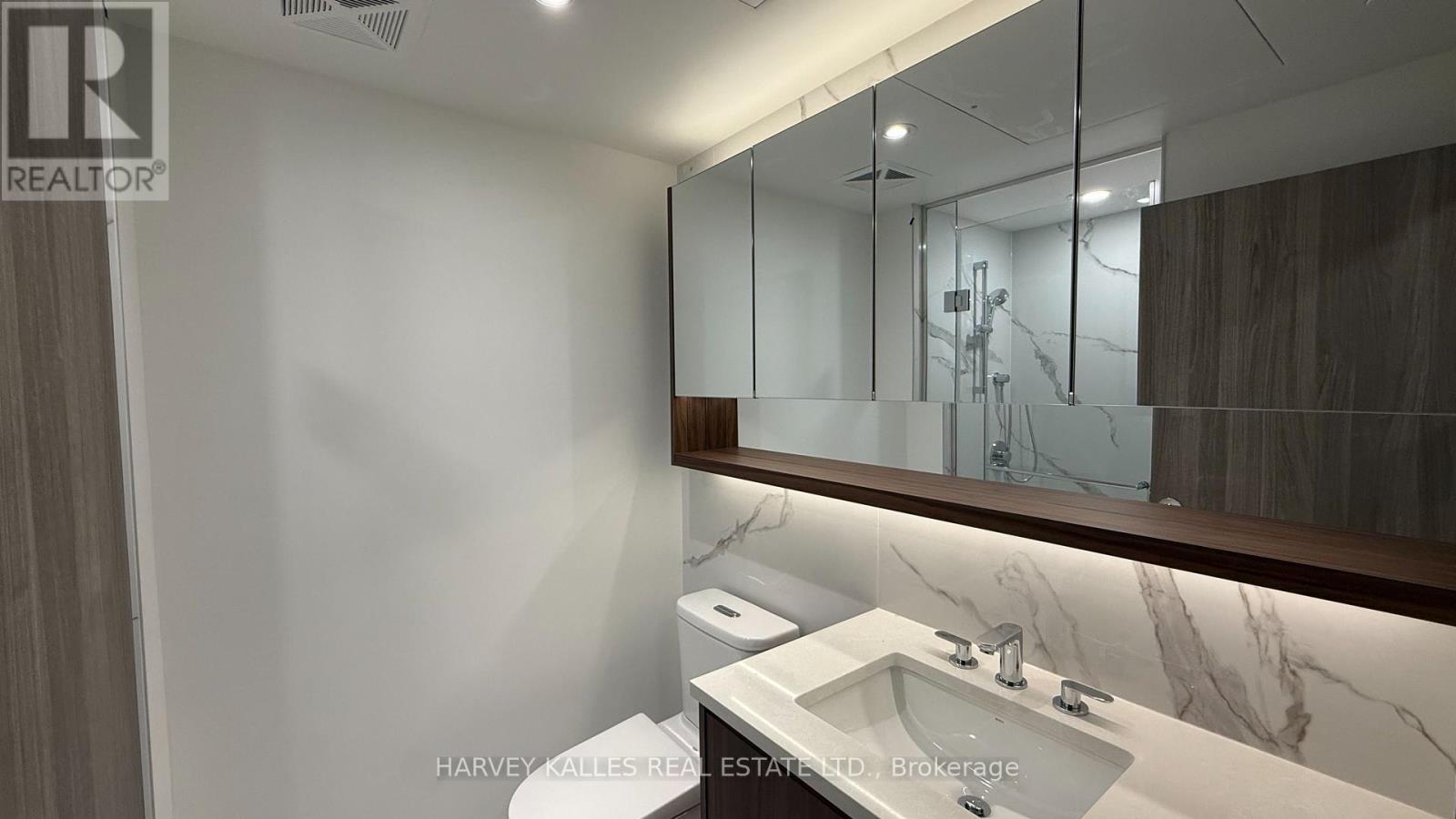 1905 - 68 Esther Shiner Boulevard, Toronto, Ontario  M2K 0J6 - Photo 5 - C13599562
