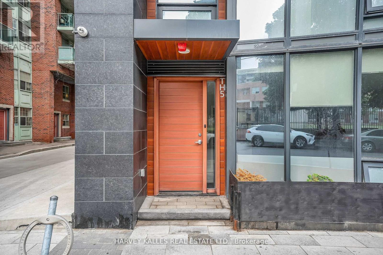 Th5 - 85 Wood Street, Toronto, Ontario M4Y 0E8 - Photo 4 - C13599982