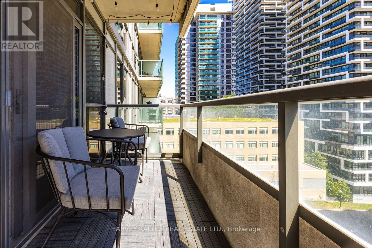 813 - 70 Roehampton Avenue, Toronto, Ontario M4P 1R2 - Photo 18 - C13600506