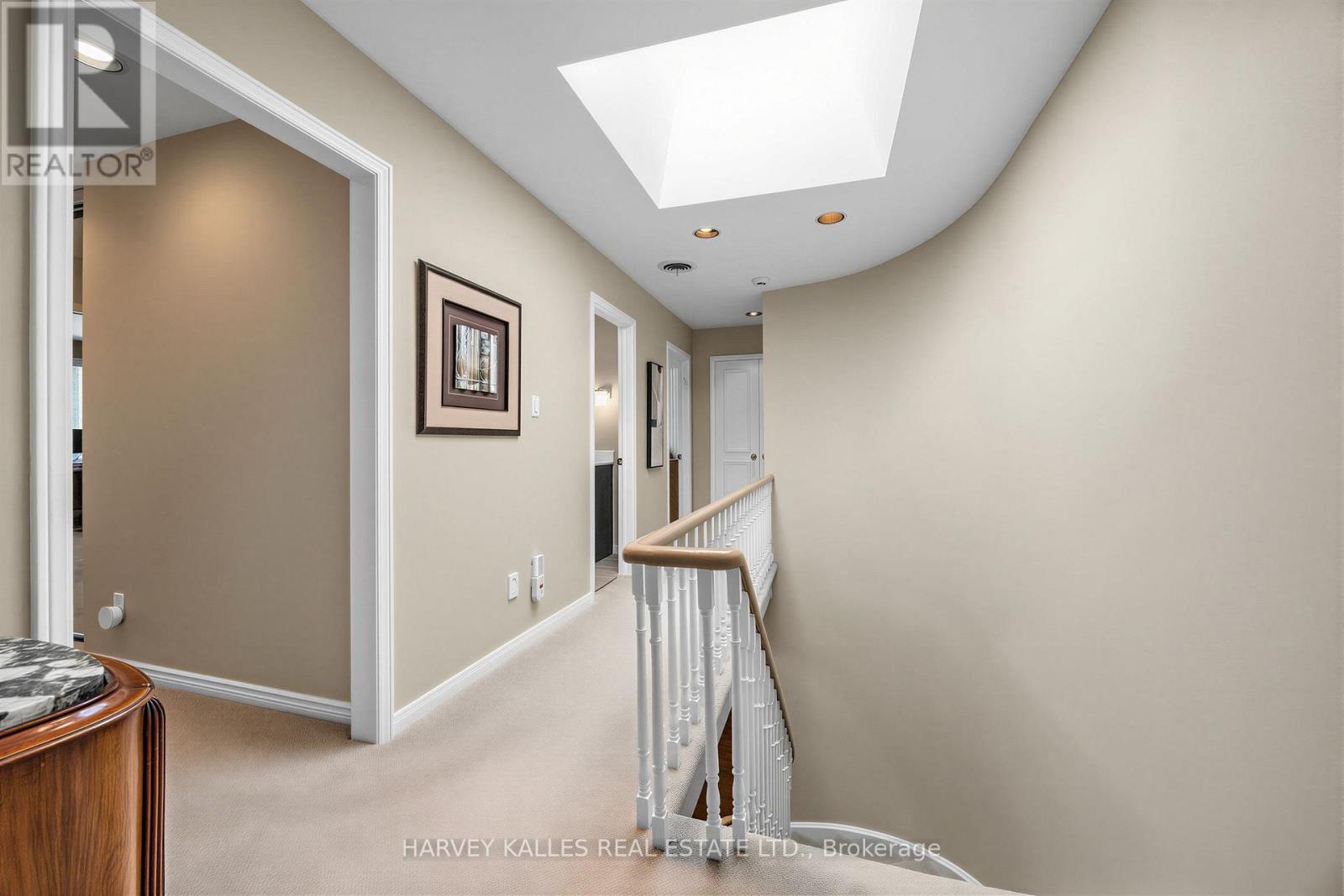23 Pinnacle Road, Toronto, Ontario  M2L 2V6 - Photo 22 - C13601090